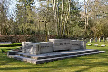 Niobe Gedenkstelle, Nordfriedhof, Kiel