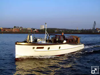 Admiral Launch HANNES
